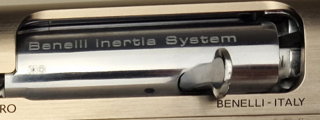 Photo 20260728_1046393.jpg Fusil Semi automatique BENELLI Duca di Montefeltro Cal12/76