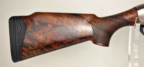 Photo 20260729_161923.jpg Carabine semi-auto BENELLI Cal 7x64 + point rouge AIMPOINT.9000
