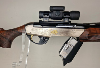Photo 20260729_162104.jpg Carabine semi-auto BENELLI Cal 7x64 + point rouge AIMPOINT.9000
