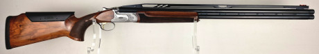 Photo 20260731_114953.jpg Fusil Superposé CAESAR GUERINI  Invictus 1 Trap Cal12/70 + Malette