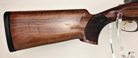 Photo 20260731_164049.jpg Fusil superposé de fosse BROWNING 525 Cal.12/76 + mallette
