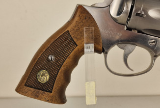 Photo 20260813_164504.jpg Revolver MANU RHIN 88SX5 Cal.357mag +boite carton