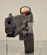 Photo 20260819_105236.jpg Pistolet SIG SAUER P320 Cal9x19 + viseur SIG