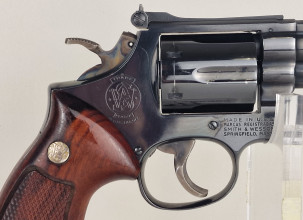 Photo 20260820_152920.jpg Revolver SMITH ET WESSON 19 cal 357mag