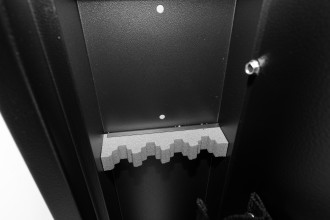 Photo CR2204-3.jpg Coffre pour 5 armes Rietti 140 cm à serrure à clef