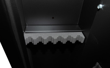 Photo CR2207-4.jpg Coffre Rietti 7 armes à serrure à clef - acier 2 mm